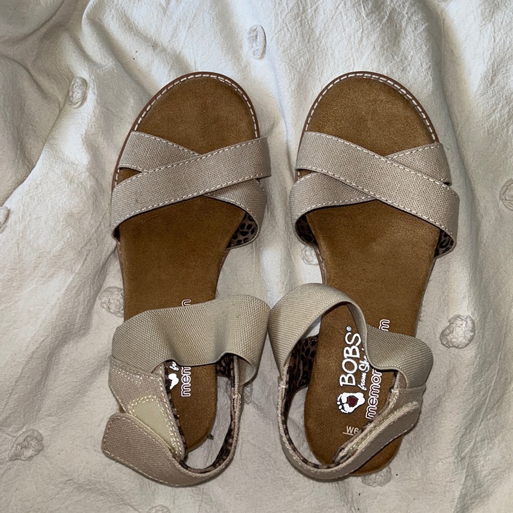 Brown and tan Bob’s (Skechers) footwear. Worn once. Super comfortable